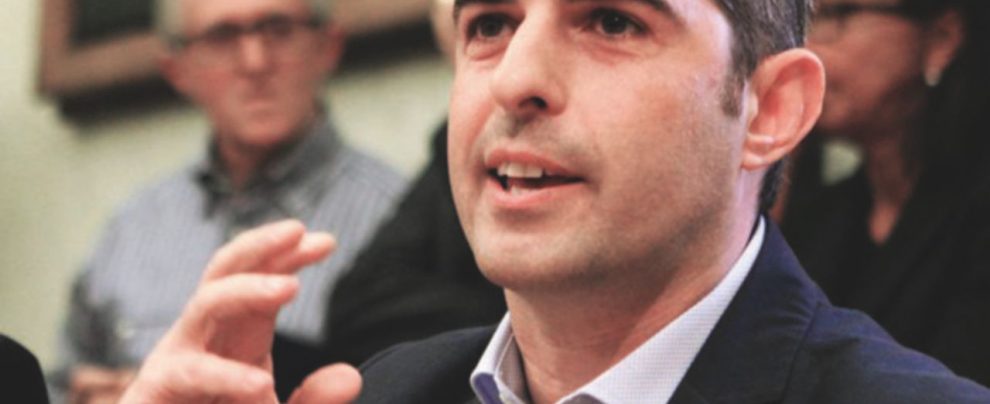 Ex M5S - Il sindaco di Parma Federico Pizzarotti, fu il primo grillino eletto in una grande città - Ansa Voltafaccia Pizzarotti, i Verdi puntano a sinistra