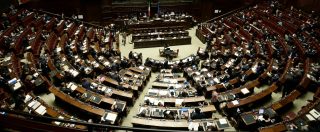 Taglio parlamentari, la riforma verso il voto alla Camera. Pd contro Fico: “Soprusi in favore della maggioranza”