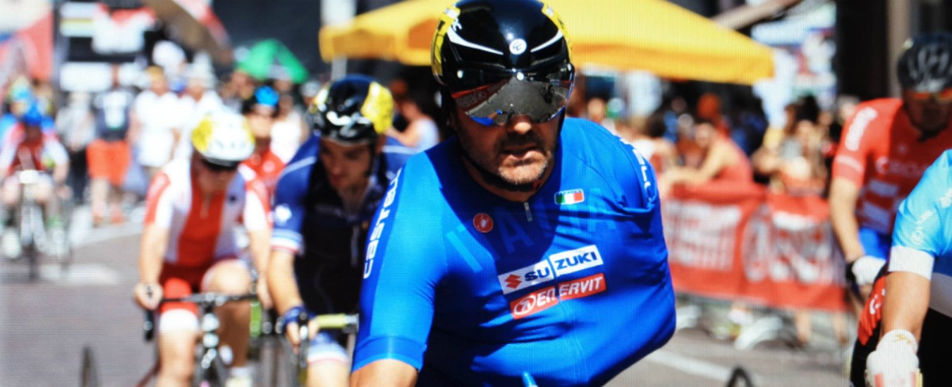 Copertina di “A 36 anni un aneurisma mi ha stravolto la vita. Lo sport mi ha fatto rinascere e ora sono campione del mondo di triciclo”