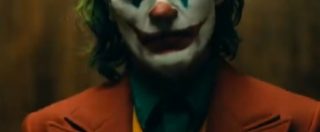 Copertina di Joker, Joaquin Phoenix nei panni del più cattivo di sempre: il nuovo film sulle origini dell’anti-Batman. Il trailer