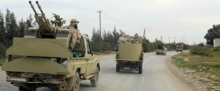 Copertina di Libia, l’esercito di Haftar verso Tripoli: scontri a sud della città, un morto. Si mobilitano le forze fedeli ad Al Sarraj