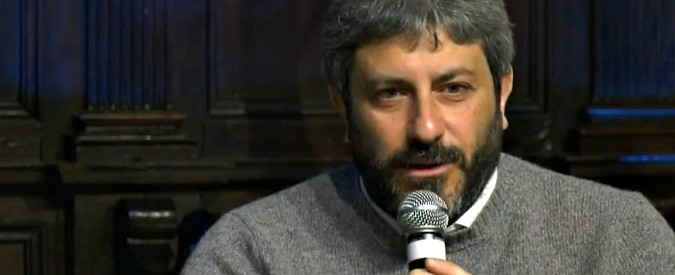 Copertina di Saviano, Fico: “Un errore bello e buono la querela di Salvini”. Il ministro: “Nessuno può darmi del malavitoso”