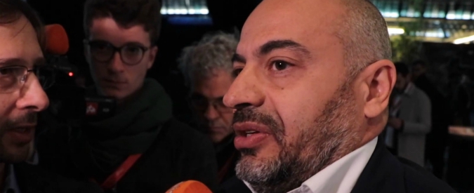 Copertina di Paragone: “Tria si metta in testa che questo è un governo politico, non tecnico. Se fa tecnocrate è ministro avulso”