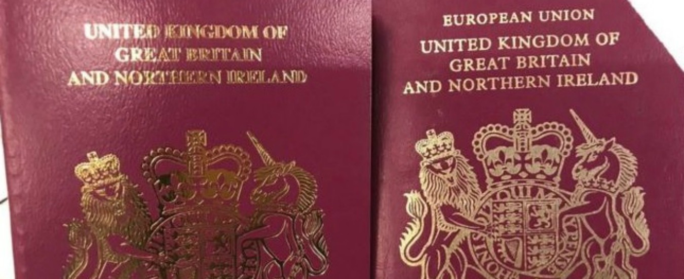 Brexit, passaporti britannici già senza le parole “Unione europea”: ma il Regno Unito è ancora nella Ue