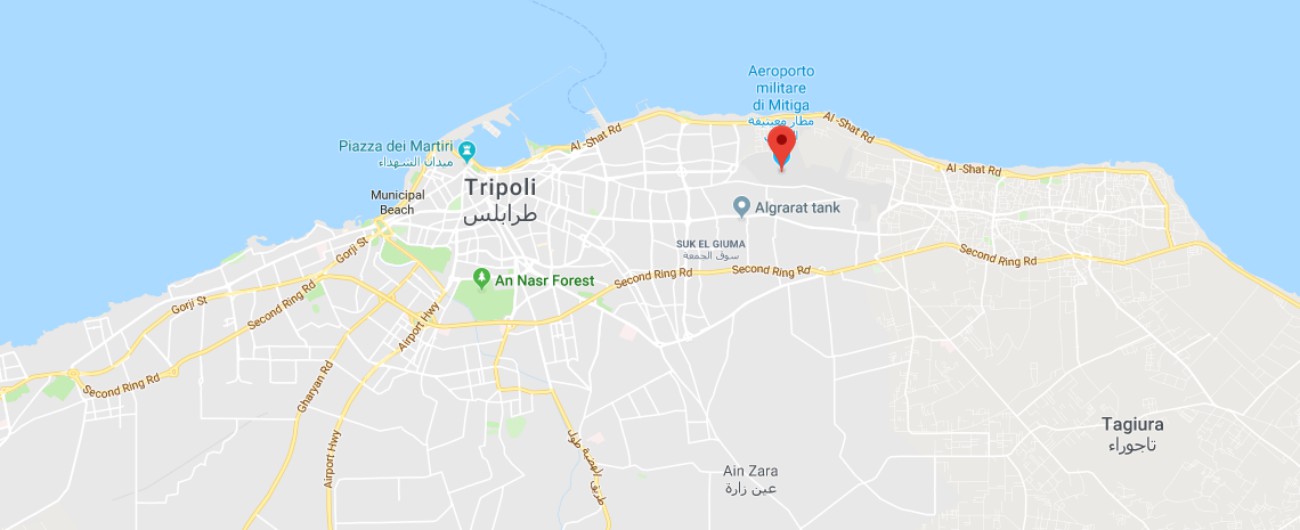 Haftar bombarda l’aeroporto di Mitiga a Tripoli: era l’unico ancora funzionante. Unhcr: ‘Nella capitale oltre 2.800 sfollati’