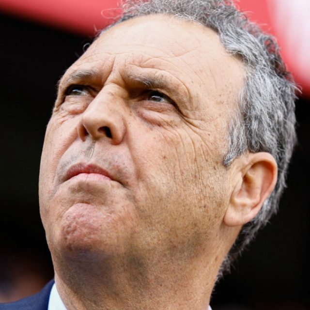 Joaquin Caparros, l’annuncio choc dell’allenatore del Siviglia: “Ho la leucemia ma non lascio la squadra”