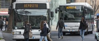 Copertina di Roma, Anticorruzione boccia la proroga del servizio trasporti pubblici all’Atac. Campidoglio: “Parere non è vincolante”