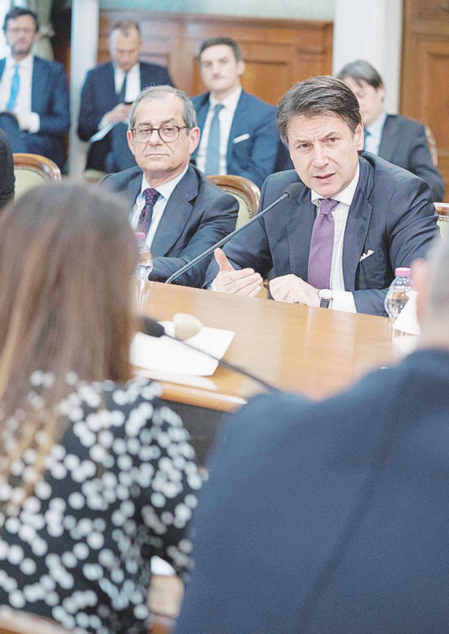 Il governo sigla la pace sui truffati