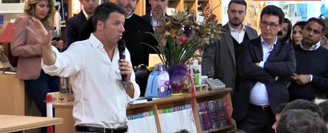 Copertina di Marino assolto, Renzi: “Sua esperienza politica finita non per gli scontrini. Gli attacchi venivano dal M5s”