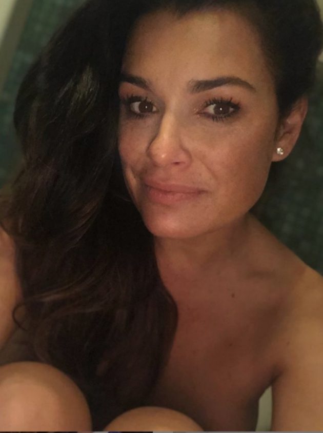 Alena Seredova, la frecciata su Instagram &quot;D'Amico, ti puoi fidare&quot;. E