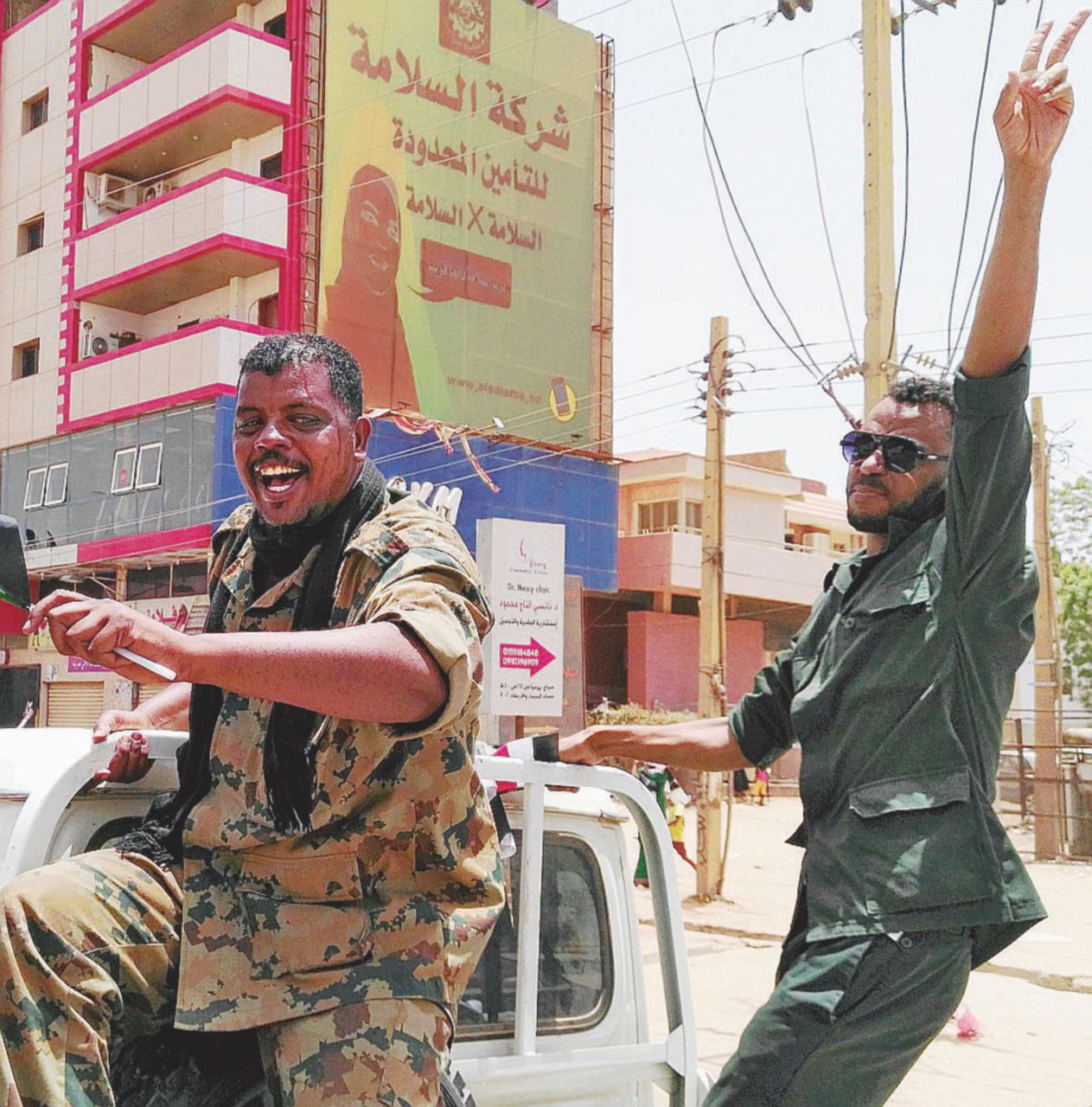 Cambio di regime Khartoum nel caos non lascia la piazza