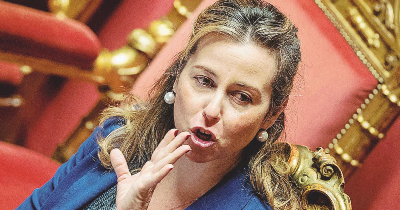Copertina di La ministra Giulia Grillo: “Al Carroccio fa gola il ministero della Salute”