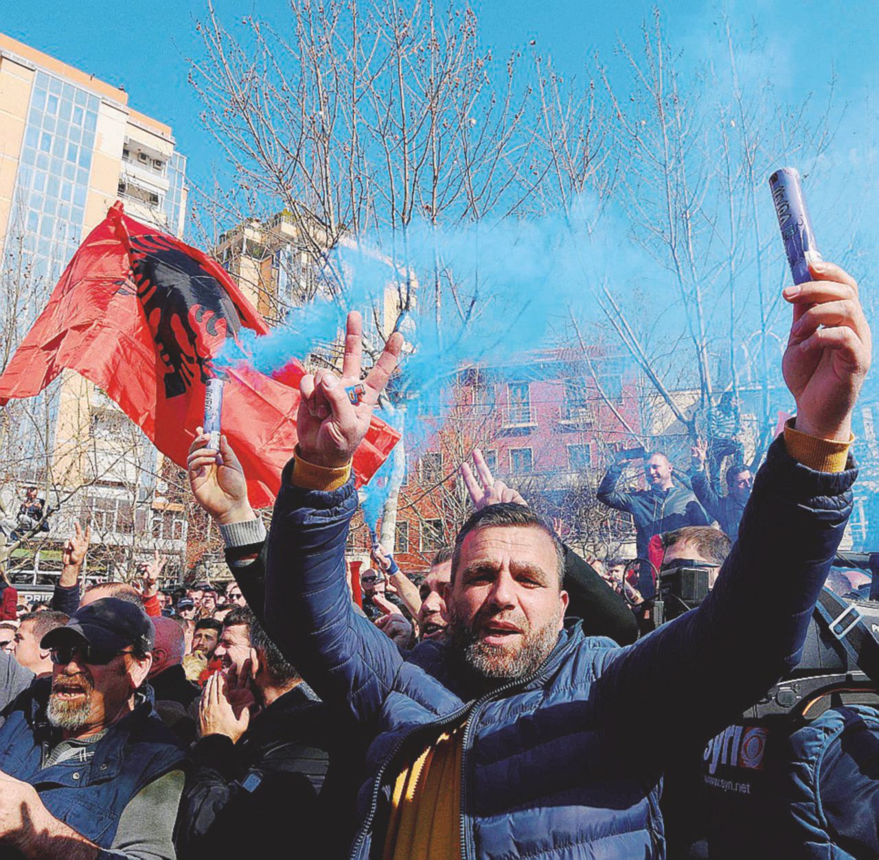 Piazza fissa contro Rama: Tirana vuole le elezioni