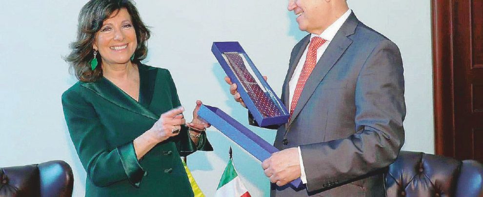 Casellati, la Presidentessa sempre in carica per i figli Casellati, la Presidentessa sempre in carica per i figli