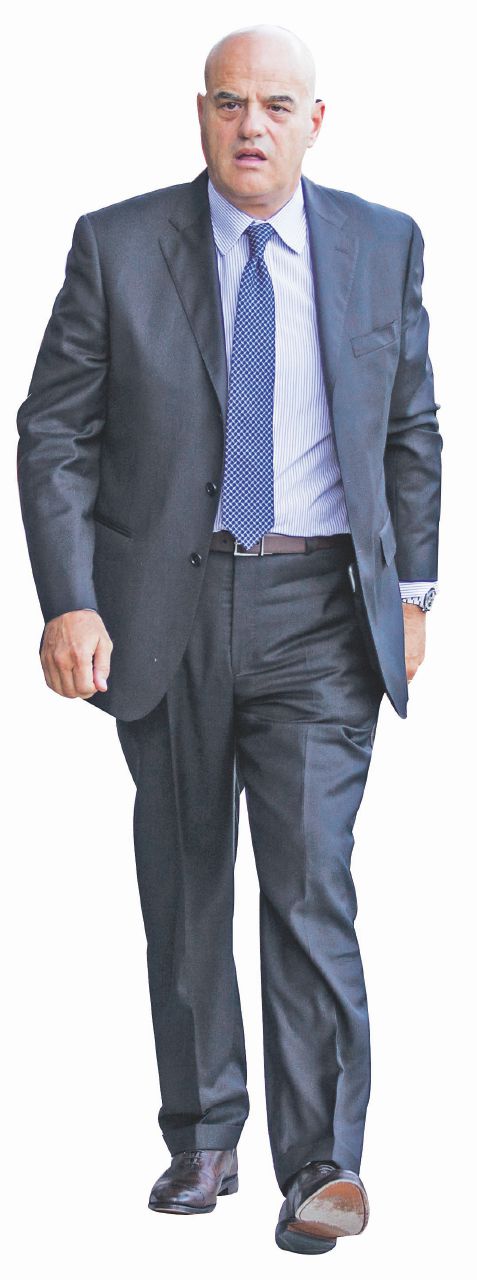 Copertina di Complotto Eni: ecco com’è nato il “piano Odessa”