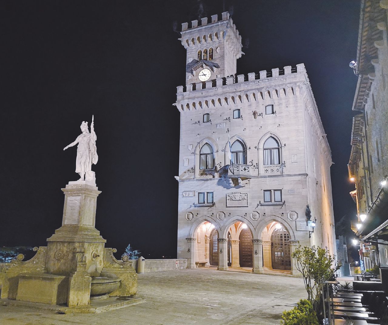 Copertina di Dal paradiso (fiscale) all’inferno della crisi: i guai di San Marino