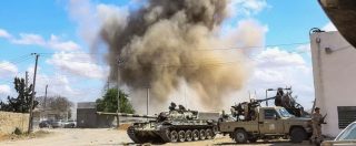 Copertina di Libia, missili francesi scoperti in una base del generale Haftar. Parigi costretta ad ammettere: “Nostri, ma erano fuori uso”