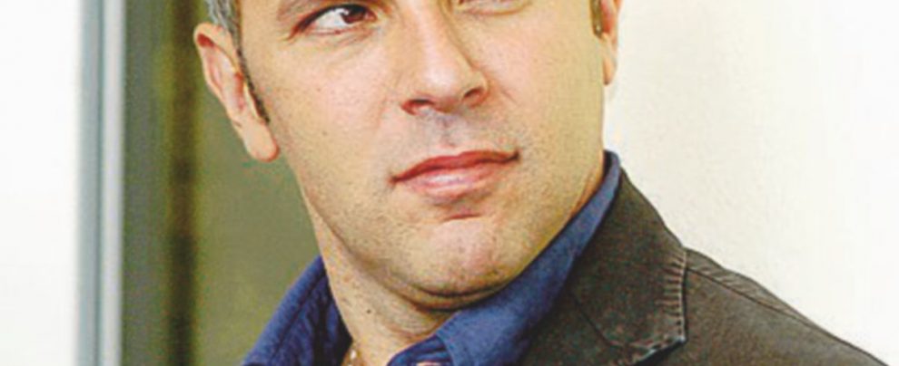 Il regista - Vincenzo Marra - Ansa Scarlett piglia tutto, dal Kgb al nazismo agli Avengers