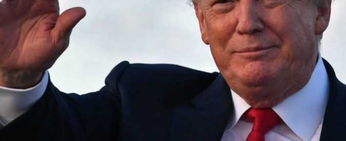 Donald Trump, il network HBO: “Il presidente non utilizzi più i meme del ‘Trono di Spade’ nei tweet per motivi politici”