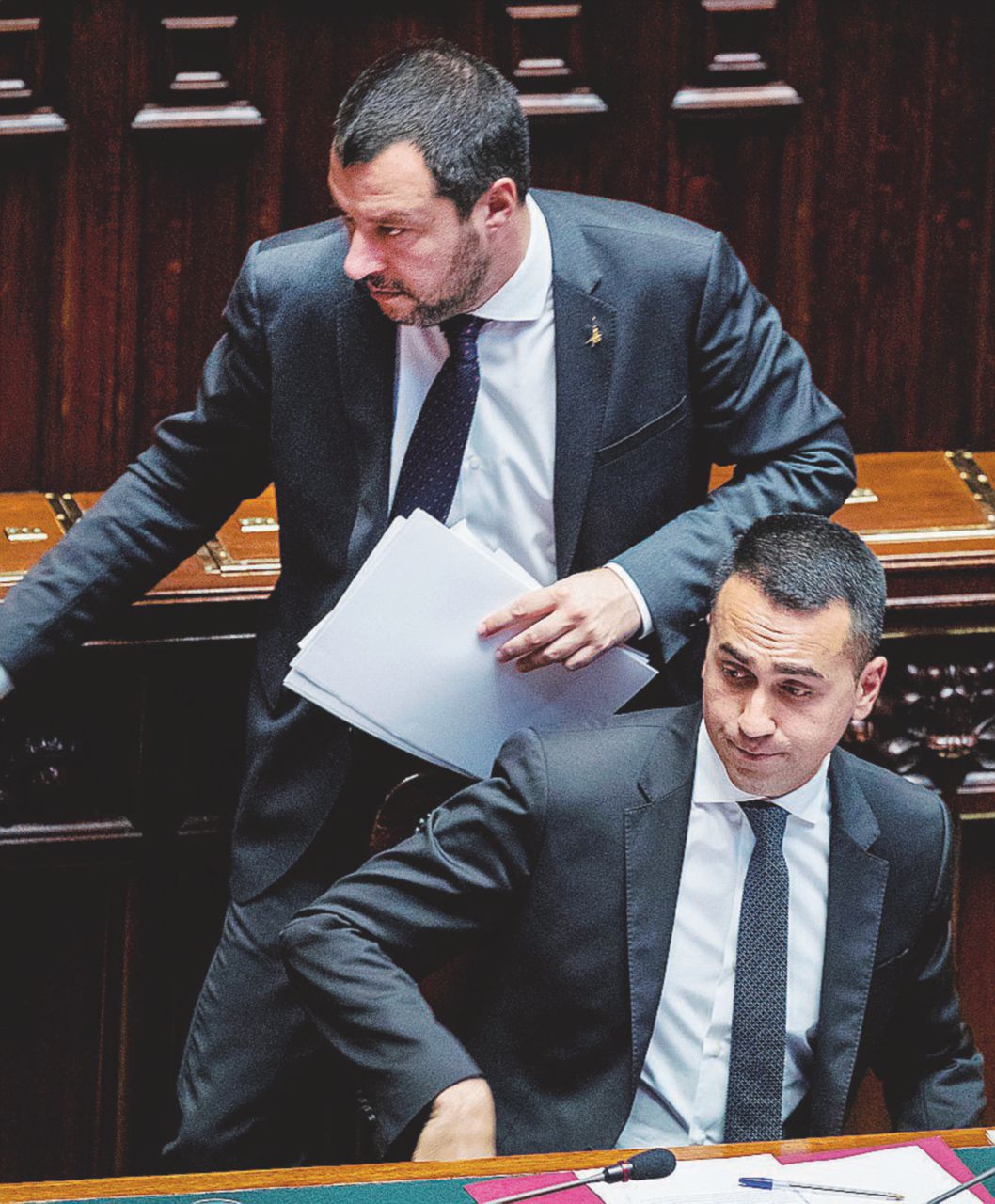Copertina di Salva-Roma, il no di Salvini è il  bottone rosso per la crisi