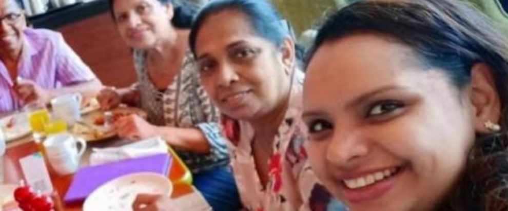 Sri Lanka, nell’attentato morta anche una famosa chef: il selfie nell’hotel poco prima dell’esplosione