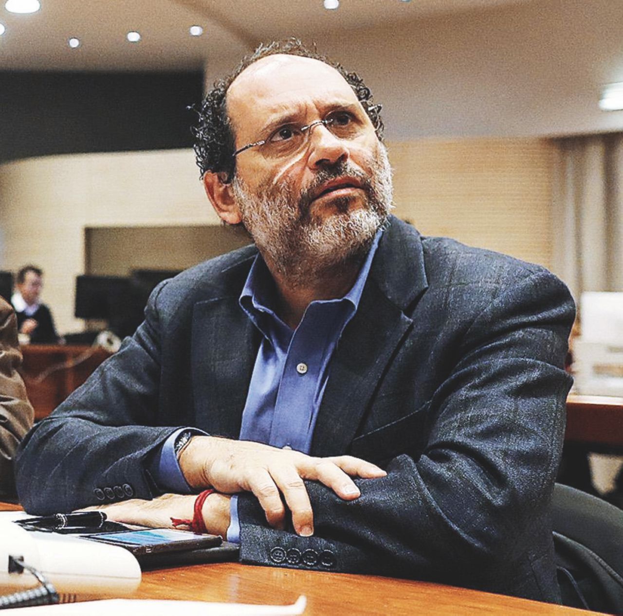 Parla Antonio Ingroia: “Macché ubriaco, notizia falsa: solo lite con lo steward cafone”