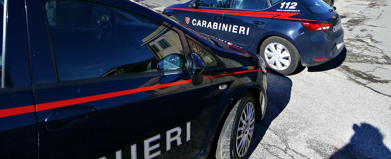 Affidamenti illeciti di minori, 16 arresti a Reggio Emilia: “Lavaggio del cervello e impulsi elettrici ai bimbi”