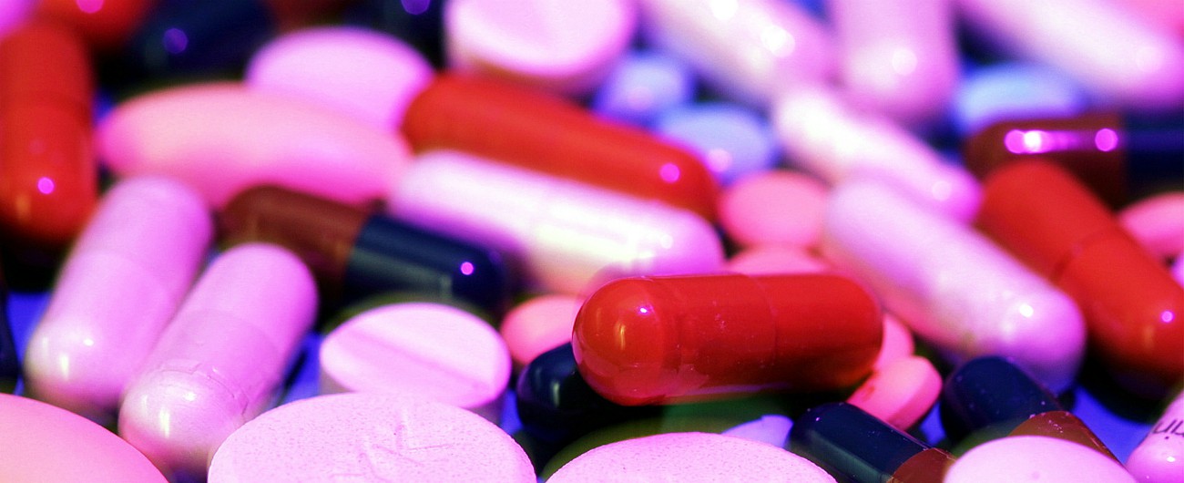 Antibiotici, stretta su chinoloni e fluorochinoloni. Aifa: “Reazioni invalidanti potenzialmente permanenti”