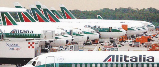 Alitalia, svanite tutte le soluzioni, resta l’ultima mossa: un referendum