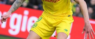 Emiliano Sala, le foto del cadavere diffuse sui social: “Qualcuno ha fatto irruzione nell’obitorio, siamo disgustati”