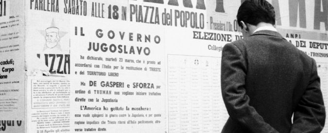 Le prime elezioni del 1948 - Manifesti per le prime consultazioni politiche della Repubblica, dopo la guerra - Ansa La democrazia è contare le teste e non romperle