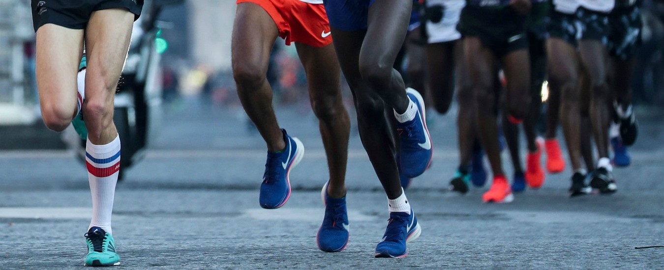 Trieste, alla mezza maratona “no atleti africani”: polemica contro l’organizzatore. Che dice: “Stop mercimonio, scelta etica”