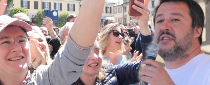Copertina di Cantù, Salvini fa il comizio nella piazza della ‘ndrangheta e ‘dimentica’ di citarla. E i cittadini: “Di questo non parliamo”