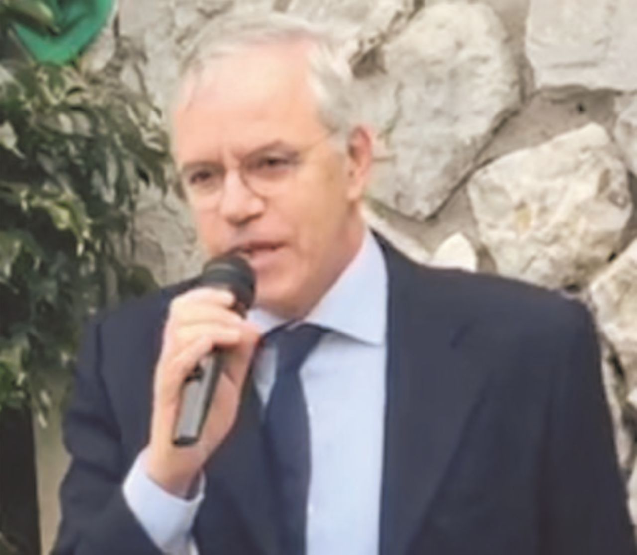 Giovanni De Martino, “sindaco del mattone” uscente ci riprova (ma questa volta da consigliere)