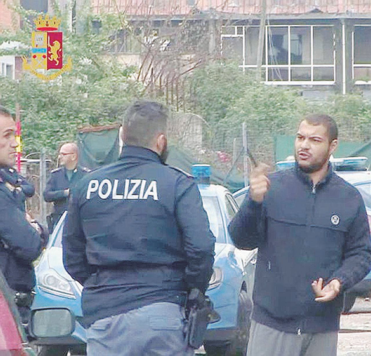 Copertina di “Il clan Di Silvio compra voti e punta sul cavallo vincente”