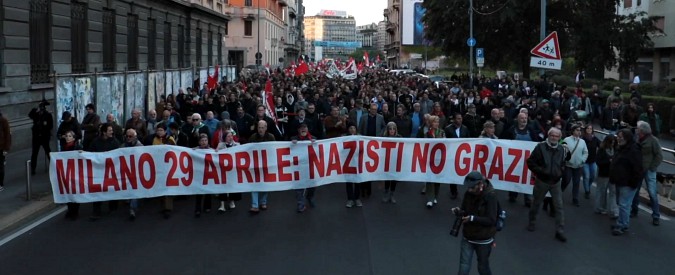 Copertina di Milano, antifascisti in corteo contro presidio per Ramelli: “Partiti che legittimano estrema destra sono il pericolo più grave”