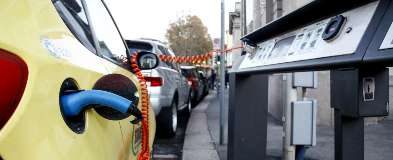 Copertina di Veicoli elettrici? Sì, ne abbiamo assolutamente bisogno per evitare il disastro