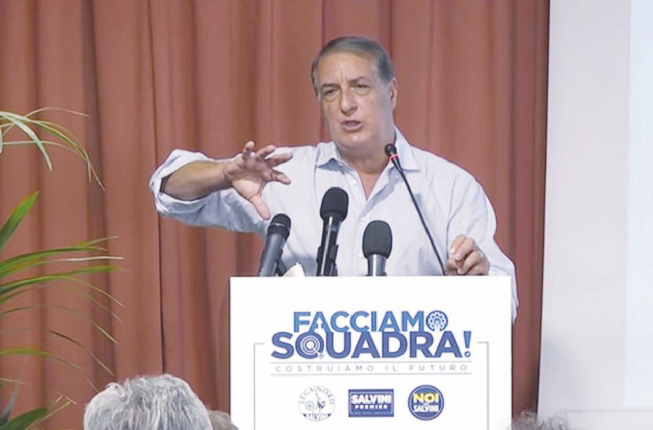 Copertina di L’ultima mossa di Mr. Flat Tax: puntava sull’incontro con i pm (ma senza domande)