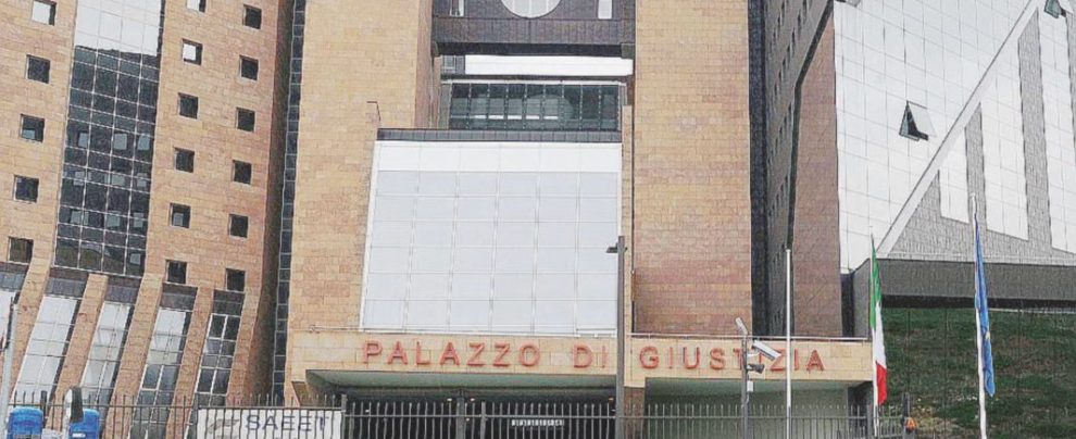 Palazzo di giustizia di Firenze, nel quartiere periferico di Novoli - Ansa Concorsi truccati, la Procura genovese indaga su Firenze