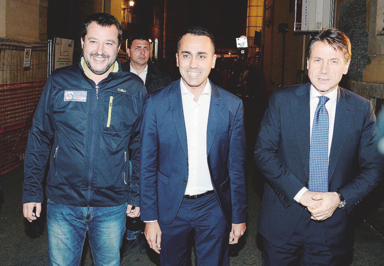 I due fronti del Partito Preso tra osanna e disastri continui