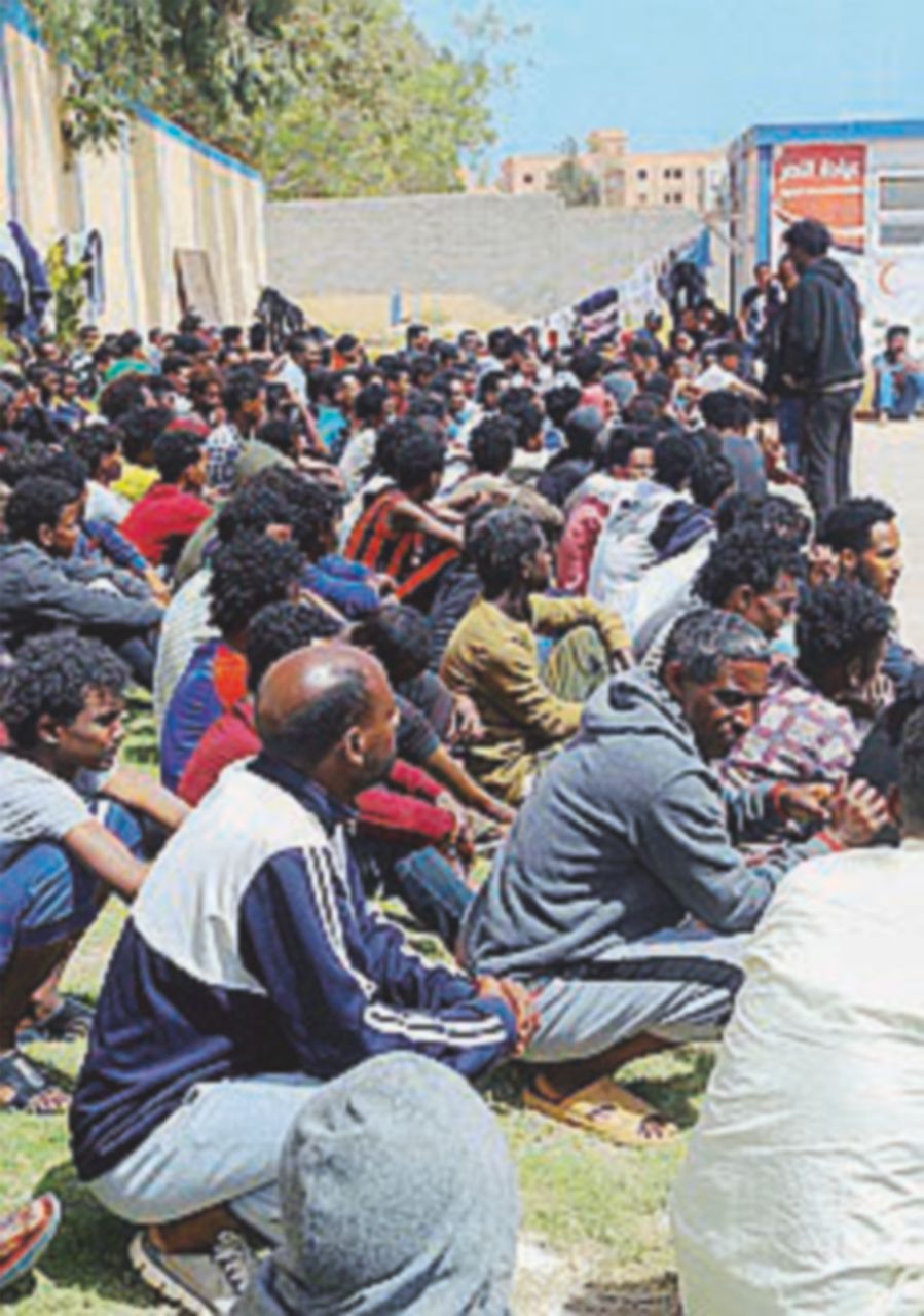 Copertina di I libici “riprendono” 180 migranti in mare Mare Jonio accusa
