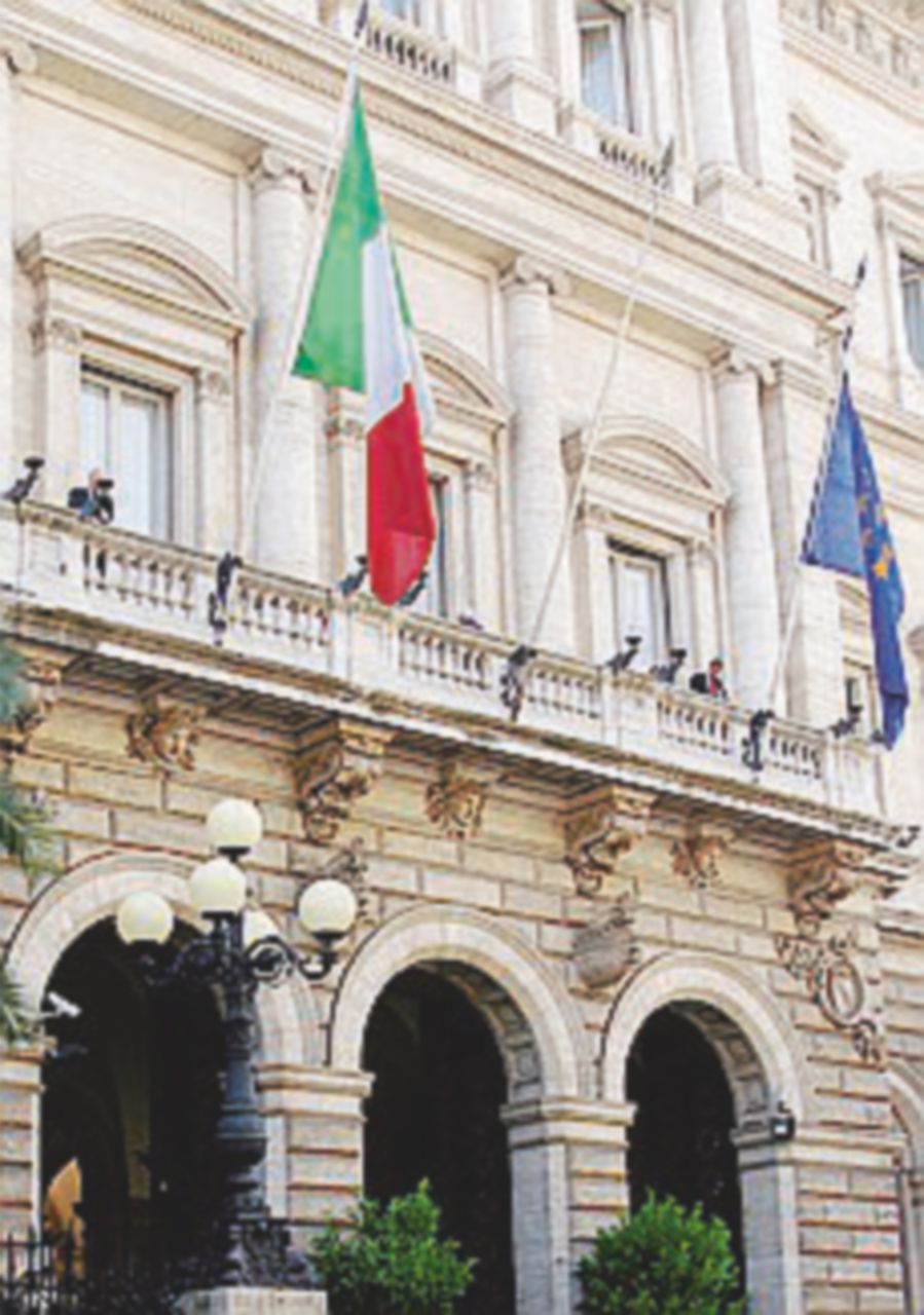 Copertina di Bankitalia: “Lo spread costa 4 miliardi in più nel biennio 2019-2020”