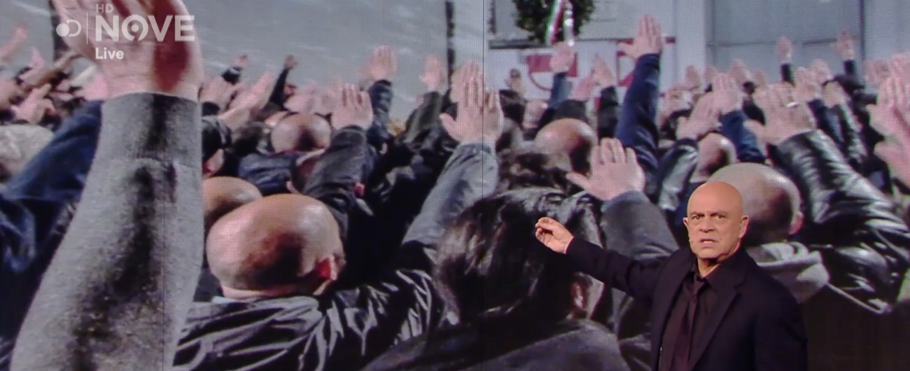 Copertina di Il monologo di Maurizio Crozza e tutta la verità sul saluto romano: “Una fake news” e spiega perchè