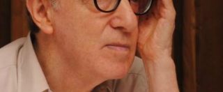 Woody Allen, l’improvvisa damnatio memoriae per il regista: né distribuzione del film né pubblicazione dell’autobiografia