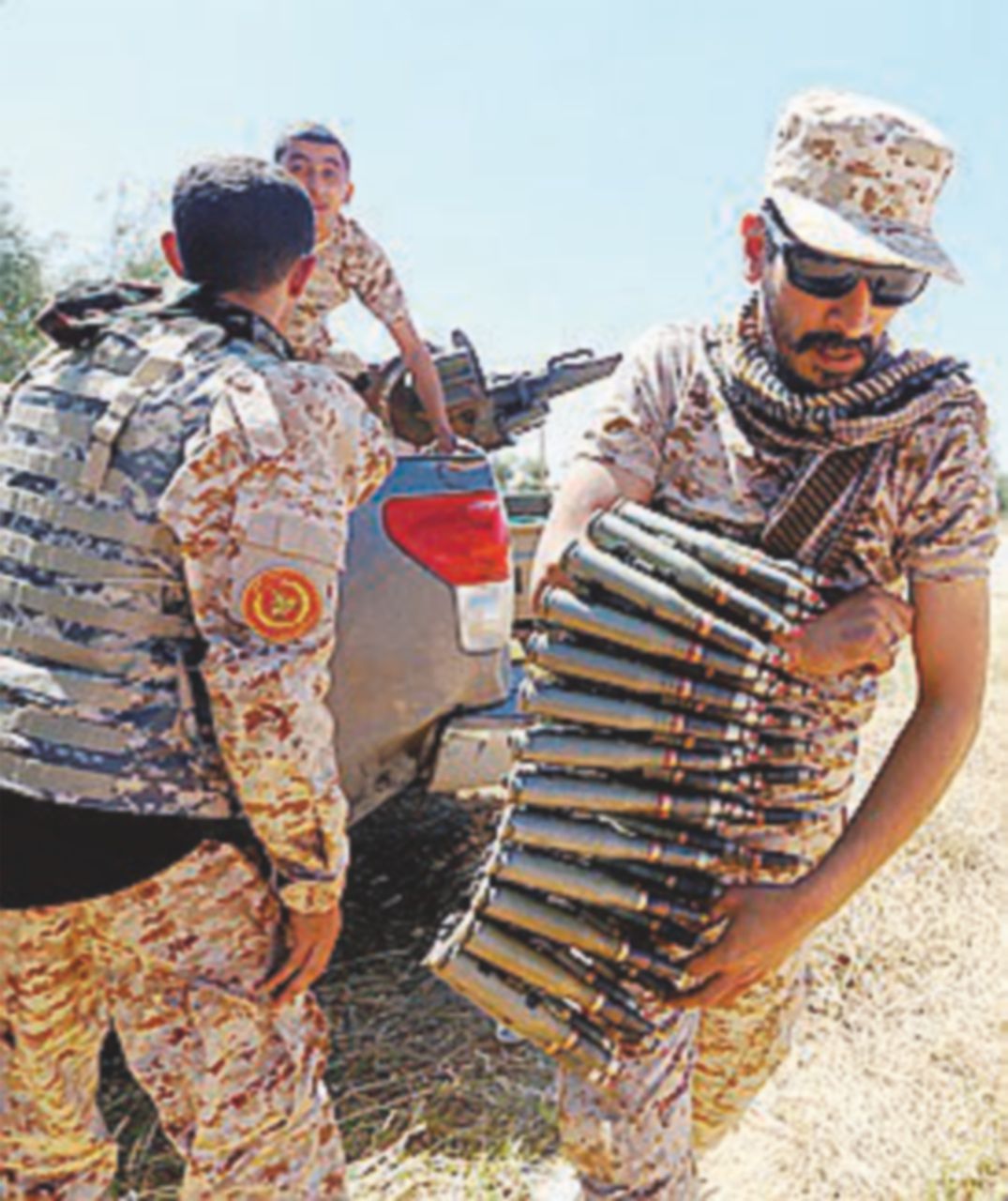 L’Isis approfitta della faida fra Tripoli e Tobruk e ammazza 9 soldati di Haftar