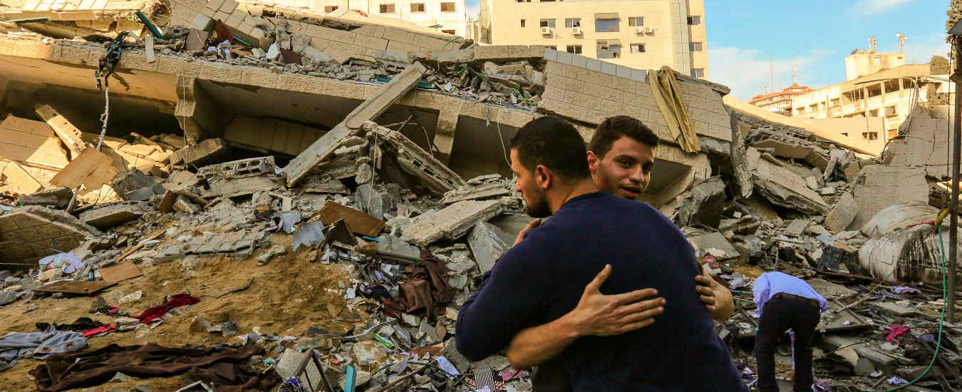 Gaza, dopo la tregua: Netanyahu torna alle trattative per il governo. Ma senza nuove concessioni, la battaglia riprenderà