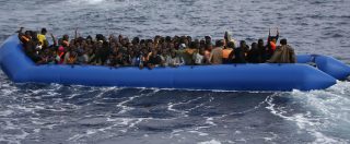 Migranti, allarme alla Guardia Costiera: “Barcone con 150 persone a bordo sta affondando al largo della Libia”