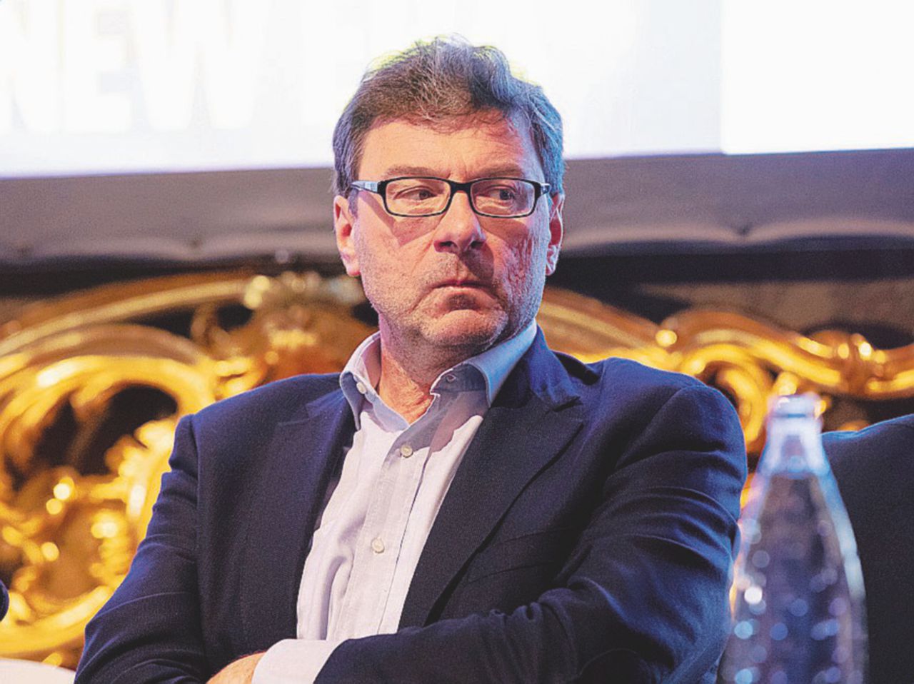 E l’imprenditore varesino chiese: “Chi è che va al tavolo? Giorgetti?”