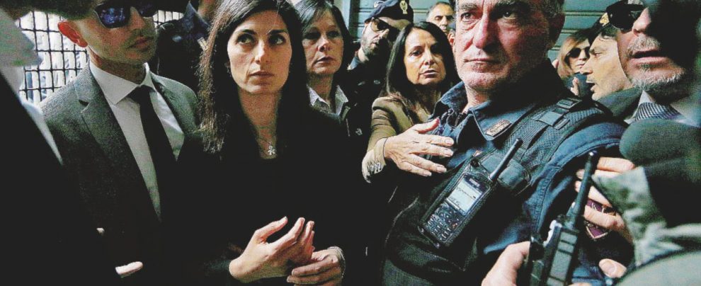 “La sindaca vittima di un raggiro organizzato dai fratelli Marra” “La sindaca vittima di un raggiro organizzato dai fratelli Marra”