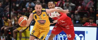 Basket, Torino penalizzata di 8 punti per mancati pagamenti: retrocessa in A/2